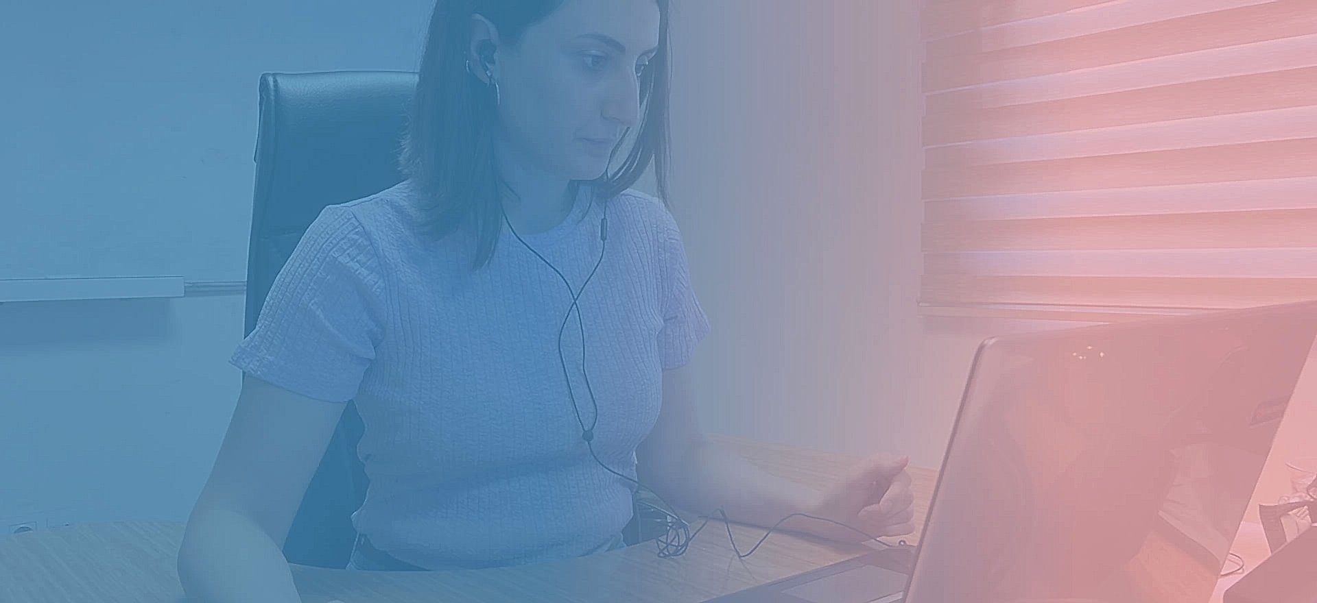Tüm eğitimlerimizi dilediğiniz yerden Online alabileceğinizi biliyor musunuz?